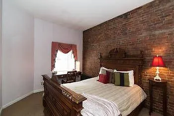 The Townhouse Inn Of Chelsea New York Hotel